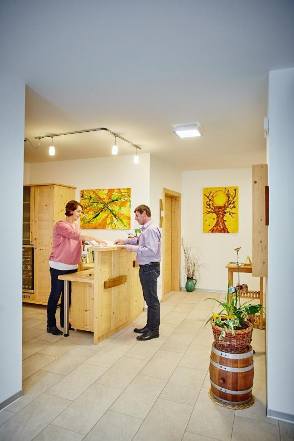 Schmankerl Und Gast Acomodação com café da manhã Rohrendorf bei Krems Exterior foto